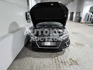2022, Audi / A4, 8005 км., gas, 1984 куб.см.