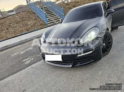 2015, Porsche / Panamera, 155822 км., diesel