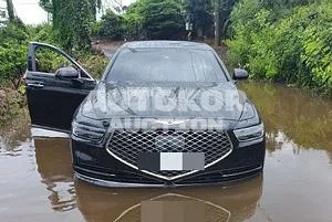 2019, Genesis / G90, VIN: KMHG141DDKU065813, 36000 км., gas, 3778 куб.см.