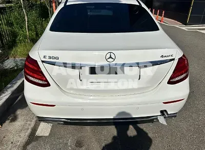 2018, Mercedes-Benz / E 300, 46474 км., gas, 1999 куб.см.
