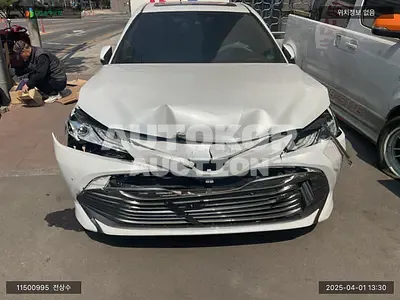 2018, Toyota / Camry, VIN: JTNB21HKXJ3009007, 111510 км., hybrid