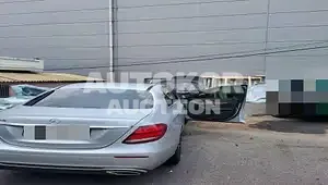 2018, Mercedes-Benz / E 300, 10271 км., gas, 1991 куб.см.