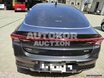2020, BMW / B5, 114714 км., gas, 1600 куб.см.