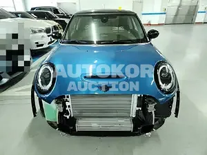 2022, MINI / Cooper, unknown