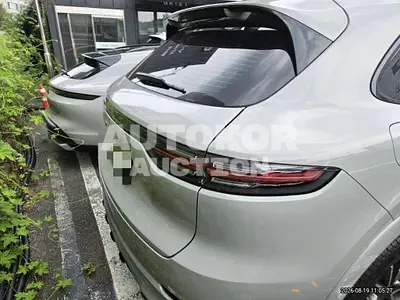2023, Porsche / Cayenne, 69458 км., diesel