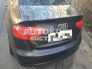 2016, Audi / A4, VIN: WAUZZZ8K2GA011428, 105920 км., diesel, 2000 куб.см.