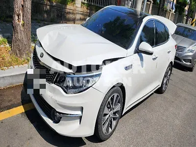 2016, BMW / B5, 94491 км., gas, 2000 куб.см.