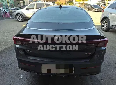 2020, BMW / B5, 110000 км., gas, 1598 куб.см.
