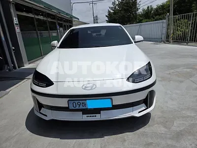 2022, Hyundai / ioniq 6, VIN: KMHM341AFPA010977, 69978 км., electric