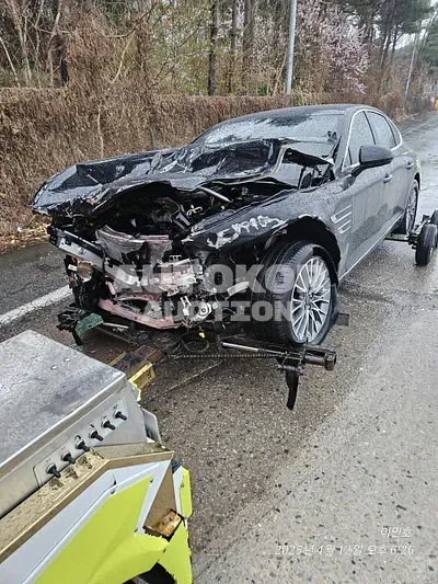 2023, Genesis / G80, VIN: KMTGB41CDRU200278, 20840 км., gas, 2497 куб.см.