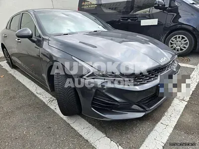 2022, BMW / B5, 83205 км., gas, 1600 куб.см.