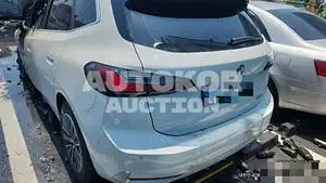2024, BMW / 220, 3000 км., gas
