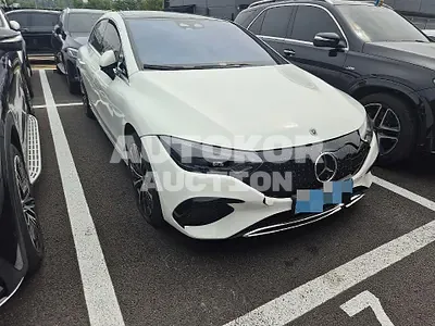 2022, Mercedes-Benz / E 350, 15000 км., electric, 271 куб.см.