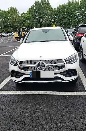 2021, Mercedes-Benz / GLC 300, 21275 км., hybrid, 1991 куб.см.