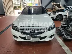 2015, Mercedes-Benz / E 400, 66707 км., gas, 2996 куб.см.
