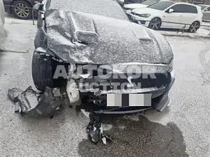2019, Ford / Mustang, VIN: 1FATP8UH2K5190757, 38213 км., gas