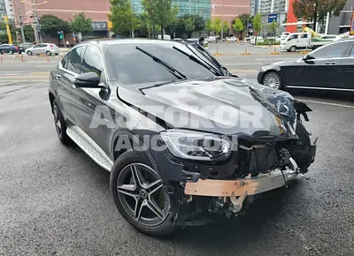 2021, Mercedes-Benz / GLC 300, VIN: W1N0J5DBXMF904956, 15311 км., hybrid