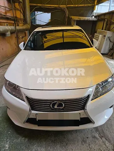 2015, Lexus / ES 300, 132178 км., hybrid, 2494 куб.см.