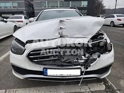 2022, Mercedes-Benz / e250, VIN: W1KZF4FB0NB076549, 36777 км., gas