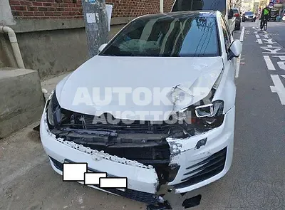 2015, Volkswagen / Golf, VIN: WVWZZZAUZFW132304, 111276 км., diesel