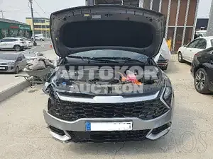 2023, Kia / Sportage, VIN: KNAPX81GBRK110003, hybrid