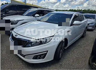 2015, BMW / B5, 63844 км., gas, 1999 куб.см.