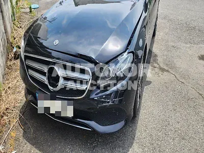 2017, Mercedes-Benz / e300, 160000 км., gas