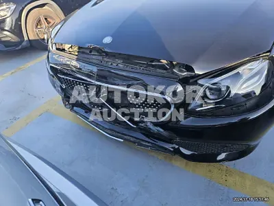 2017, Mercedes-Benz / E 300, 82000 км., gas
