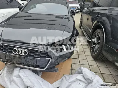 2022, Audi / A4, VIN: WAUZZZF41NN009924, 11247 км., gas