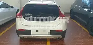 2015, Volvo / V40, VIN: YV1MZ79K0G2091100, 76321 км., diesel