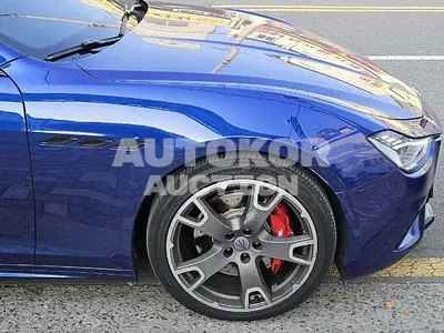 2018, Maserati / Ghibli, 106071 км., gas, 2979 куб.см.