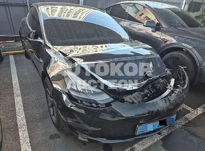 2020, Tesla / Model 3, 153658 км., electric, 225 куб.см.