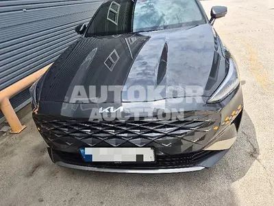 2022, Kia / K8, 87904 км., hybrid, 1600 куб.см.