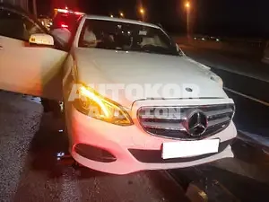 2015, Mercedes-Benz / E 220, VIN: WDDHF0AB8GB260944, diesel