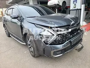 2023, Kia / Sportage, VIN: KNAPX81GDPK084574, hybrid