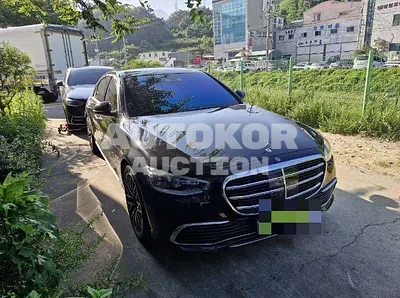 2024, Mercedes-Benz / S 580, 12593 км., hybrid, 3982 куб.см.