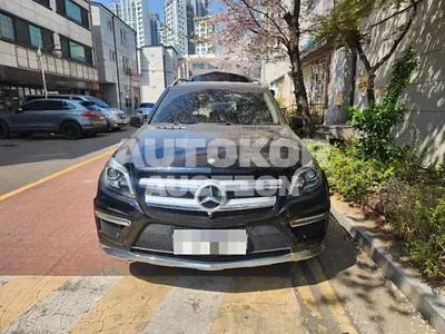 2017, Mercedes-Benz / GL 400, 173347 км., gas