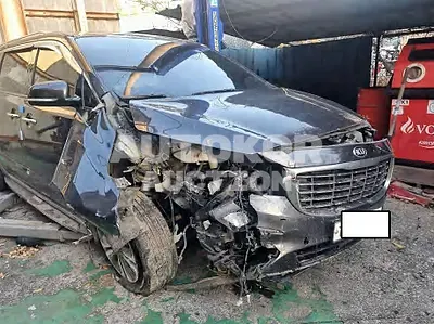 2019, Kia / Carnival, VIN: KNAMB81ABKS555854, 79068 км., diesel