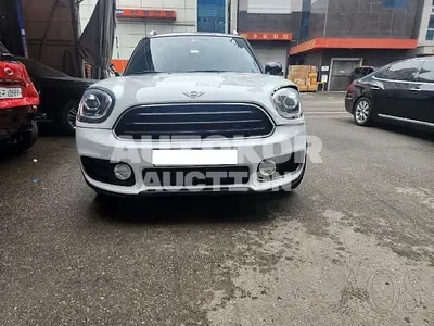 2019, MINI / Clubman, VIN: WMWYU9106K3H01377, 28782 км., gas
