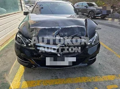 2015, Mercedes-Benz / E 300, 143803 км., gas
