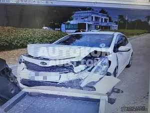 2015, BMW / Z1, VIN: KNAFK412BFA483707, 340000 км., gas