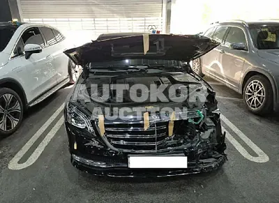 2019, Mercedes-Benz / s560, 89589 км., gas