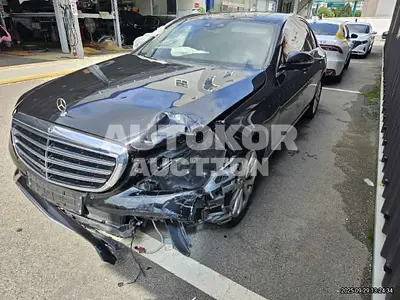 2017, Mercedes-Benz / E 300, 295612 км., gas