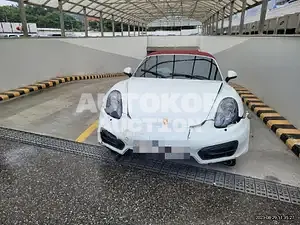 2015, Porsche / Boxster, gas