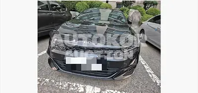 2020, BMW / B5, 28381 км., gas, 1999 куб.см.