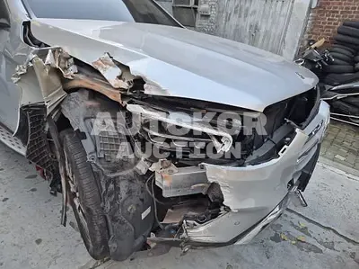 2020, Mercedes-Benz / glc300, 97292 км., gas