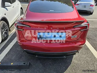 2024, Tesla / Model 3, 16998 км., electric