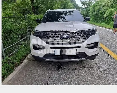 2021, Ford / Explorer, 81860 км., gas, 2261 куб.см.