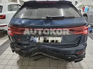 2021, Audi / RS Q8, VIN: WUAZZZF15MD029285, 28862 км., gas