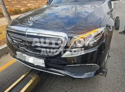 2019, Mercedes-Benz / e300, 85065 км., gas, 1991 куб.см.